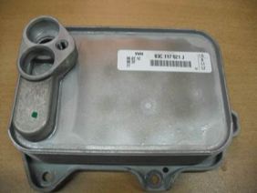 Golf Passat - Golf 5 - Jetta - Tiguan - Scirocco 1.6 Fsı Blf Motor , 1.4 Tsı Caxa - Bmy - Blg - Cava - Cavd Motor Yağ Soğutucusu 03C 117 021 D 03C 117 021 E 03C 117 021 J