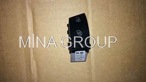 Superb 2008 > Skoda Superb Merkezi Kilit Düğmesi 3T0 962 125 B